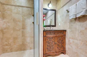 Spacious Tampa Vacation Rental w/ Pool & Dock - Innenbereich