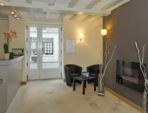 Logis Hôtel Restaurant Le Puits Doré - Reception