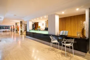 Bahía de Alcudia Hotel & Spa - Resepsjon