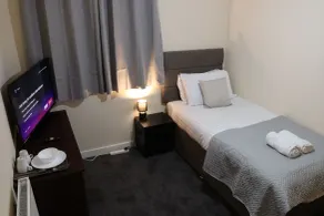House 227 - Room