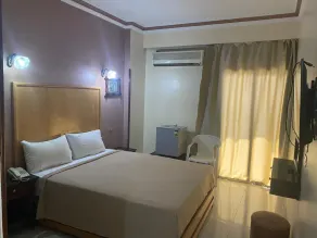 Shady Hotel Luxor Downtown - Zimmer