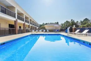 Holiday Inn Express - Plymouth by IHG - Basseng