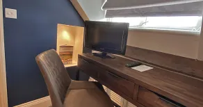 Mallories - Room
