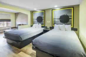 Super 8 by Wyndham Jackson MS Near the Fairgrounds  - Chambre