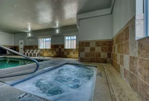 Super 8 by Wyndham Alamosa - Piscine