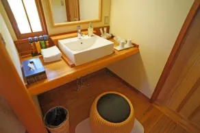 Mujinzo - Salle de bain