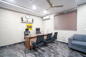 FabHotel Frendz - Nr Hitech City Metro Station - Reception