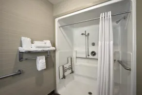 Days Inn & Suites by Wyndham Yorkton - Salle de bain