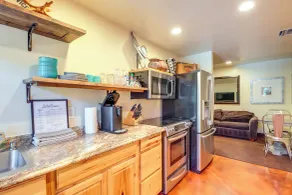 Pet-Friendly Tucson Casita: Shared Swim Spa! - Interiör