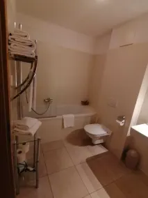 Komfort Appartements serviced by Auhof - Badrum
