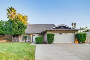 "Celeste" Stunning 5 bd, 2 ba home in Riverside on Celeste Dr - Innvendig