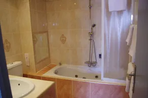 Hotel Panda - Room