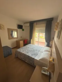 Hotel Grotte - Zimmer