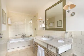 Parkhotel Quellenhof Aachen - Bathroom