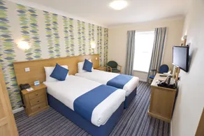 TLH Carlton Hotel - TLH Leisure, Entertainment and Spa Resort - Room