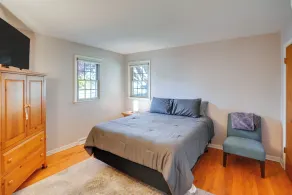 6 Mi to Skiing: Pet-friendly Home in Pittsfield! - Chambre