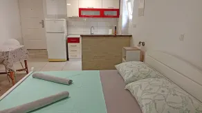 Beach House Split - Room