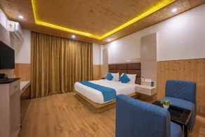 The Grand Welcome Hotel - Habitación