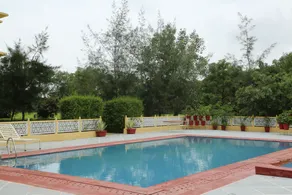 Sinclairs Palace Retreat Udaipur - Pool