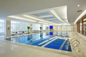 V-Continent Beijing Parkview Wuzhou Hotel - Piscine