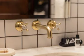 The Avery Hotel - Badezimmer