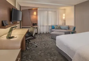 Courtyard by Marriott Charlotte Northlake - Chambre