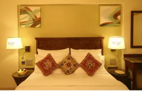The Maharaja Business Hotel - Room