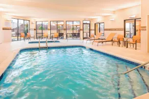 Courtyard by Marriott Stafford Quantico - Piscine