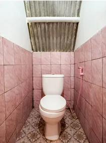 Cigadog Residence Mitra Reddoorz - Badezimmer
