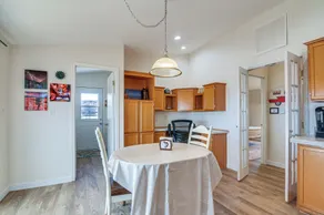 13 Mi to Lake Powell: Mtn-View Home w/ Deck & BBQ - Innenbereich