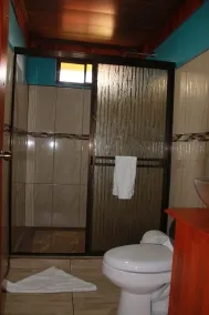 Cabañas Sueños del Arenal - Bathroom