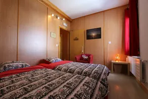 Maison de Montagne de Bretaye accès par le train arrêt Bouquetin - Zimmer