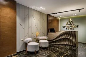 Spire West Hotel - Rezeption