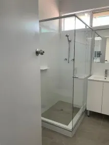 Busselton Jetty Chalets - Bathroom