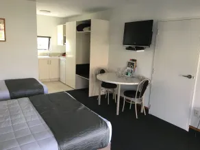 Palms Motel - Chambre