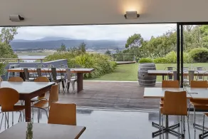 Tamar Ridge Winery Apartments - Restaurant