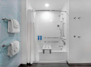 Tru By Hilton Wilmington Wrightsville Beach - Salle de bain