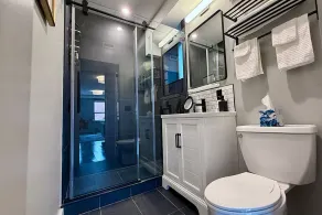 Danforth Hotel - Baño