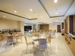 Top Malioboro Hotel - Restaurant