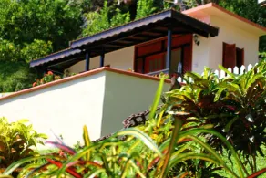 Samfi Gardens - Recepción