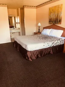 Hallmark Inn And Suites - Rum
