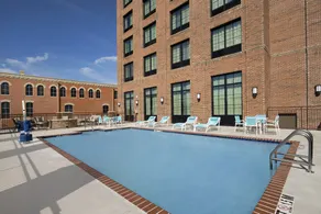 Holiday Inn Express Pensacola Downtown by IHG - Piscine