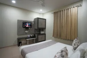 RRA Retreat Hotel , Best Hotel in Nathdwara Near Shrinathji Mandir - Zimmer