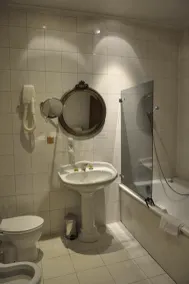 Hotel Du Parc - Manoir Du Baron Blanc - Bathroom