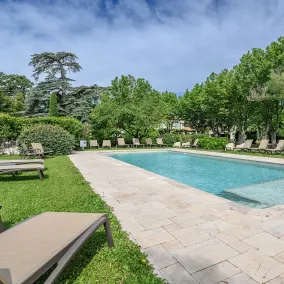 Demeures et Châteaux Hôtel L'Hermitage - Pool