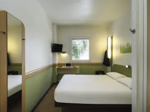 Ibis Budget Málaga Centro - Camera