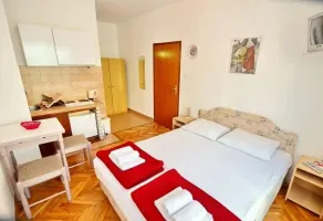 Ksenija Apartments - Habitación