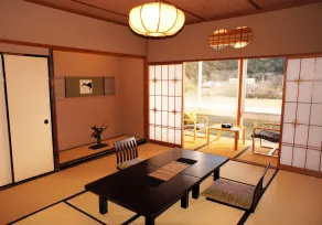 Usyounoie Sugiyama - Camera