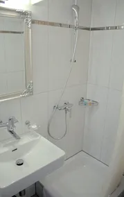 Hotel Weisses Kreuz - Bathroom