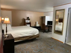 Ventura Grand Inn - Chambre